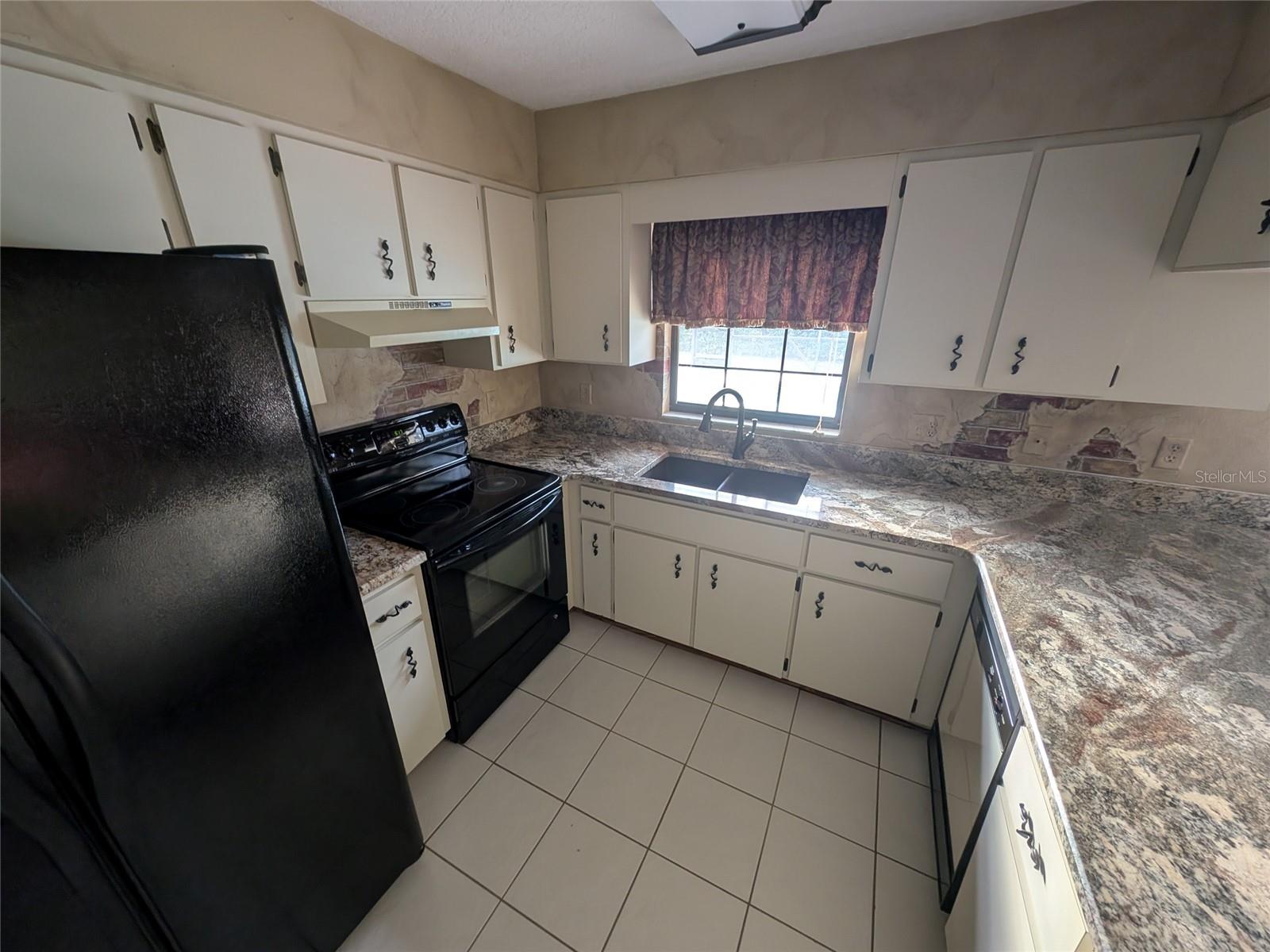 Image 7 of 45 For 1720 56th Court