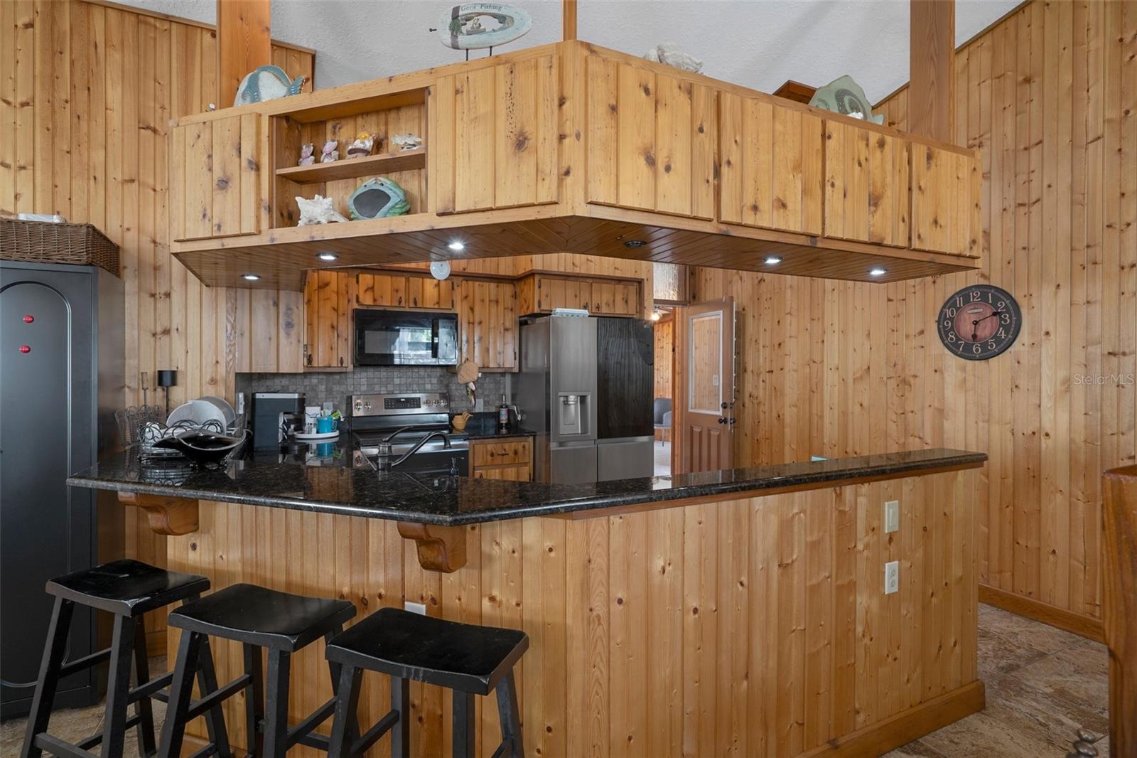 Image 15 of 56 For 10990 Seminole Place