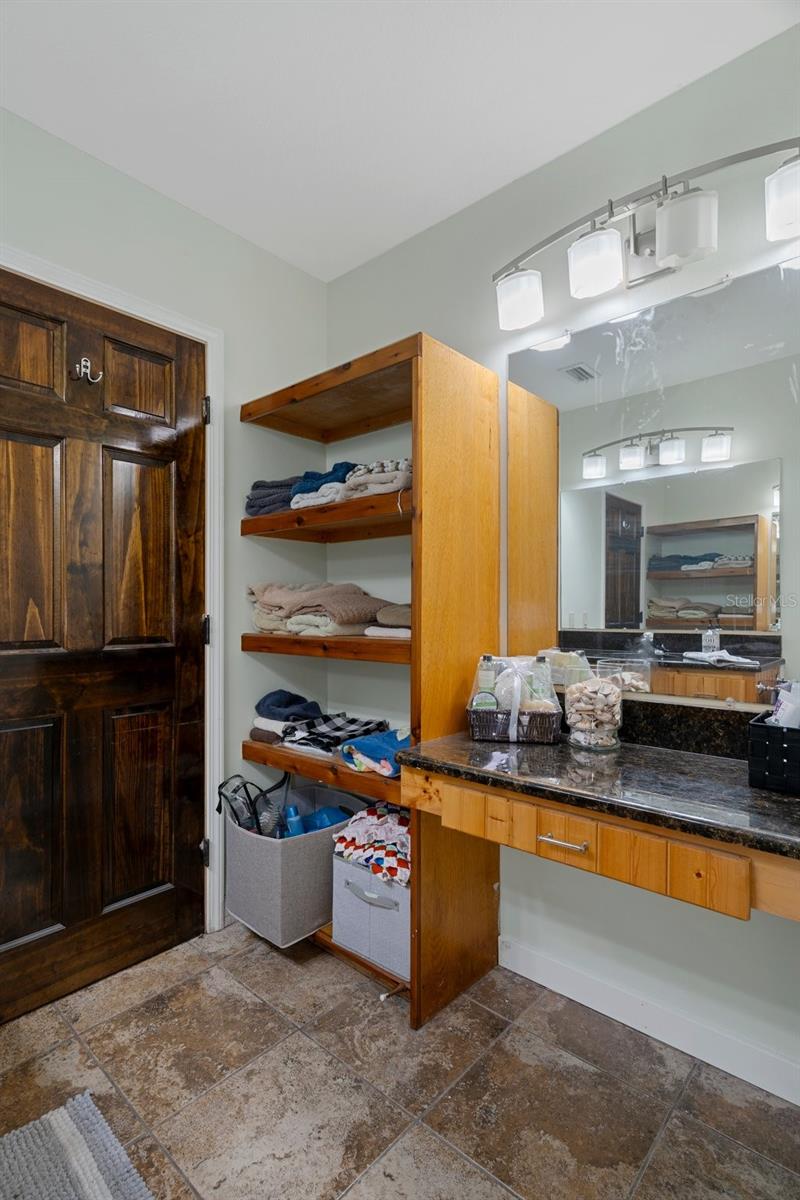 Image 29 of 56 For 10990 Seminole Place