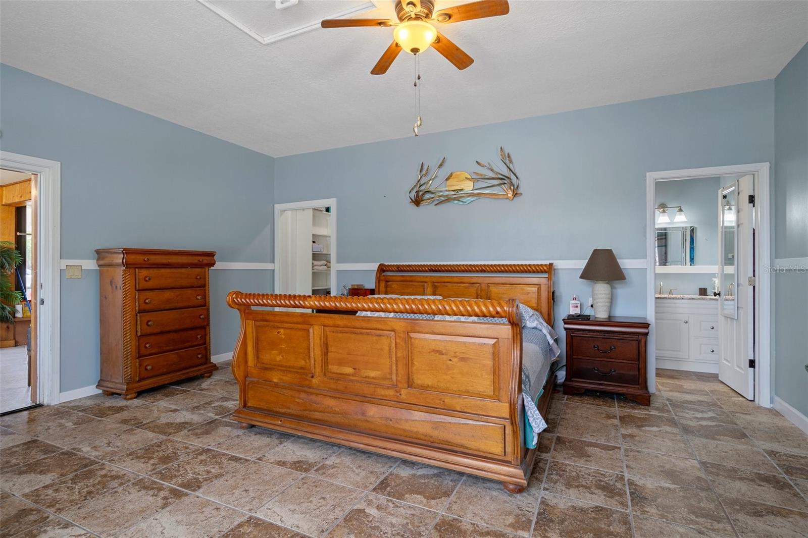 Image 34 of 56 For 10990 Seminole Place