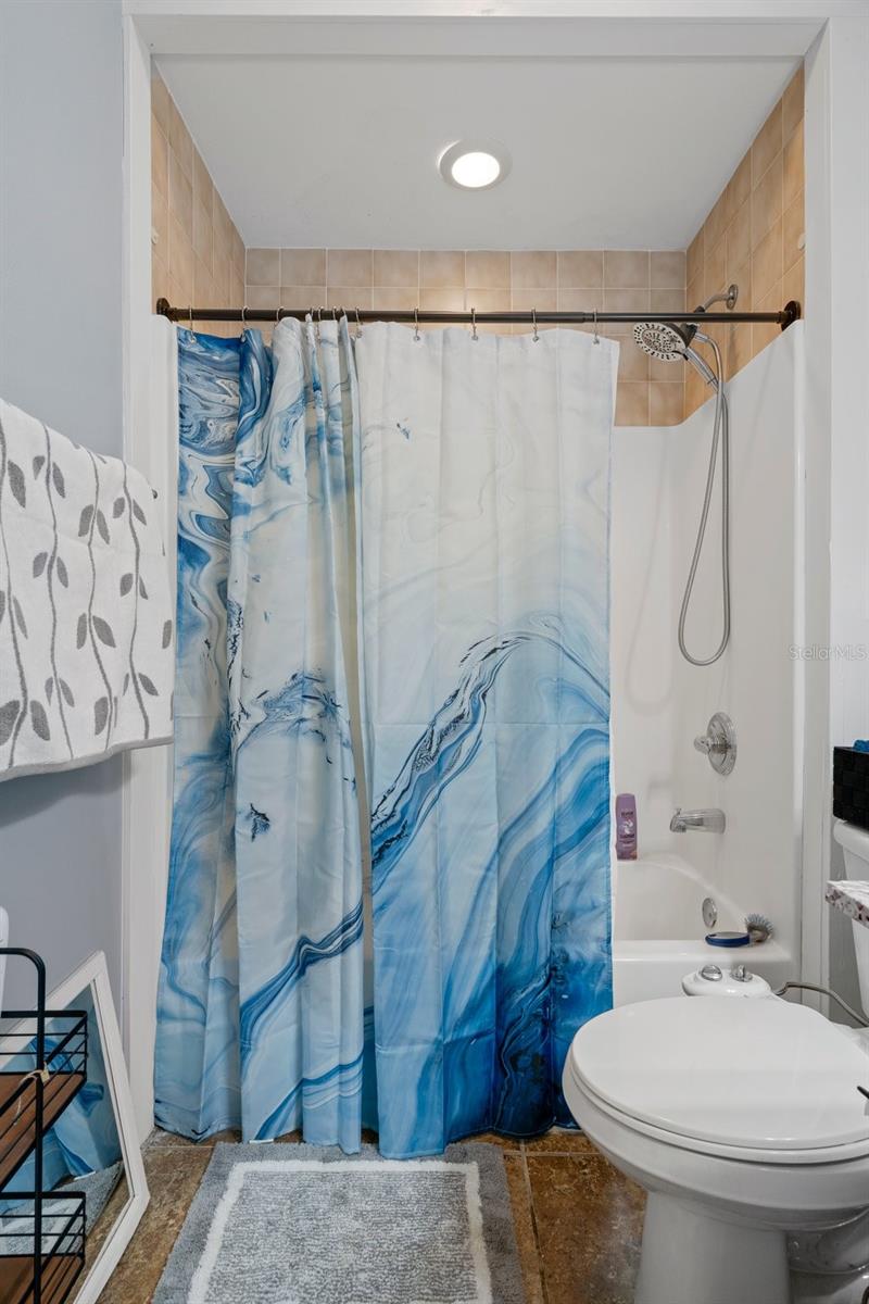 Image 39 of 56 For 10990 Seminole Place