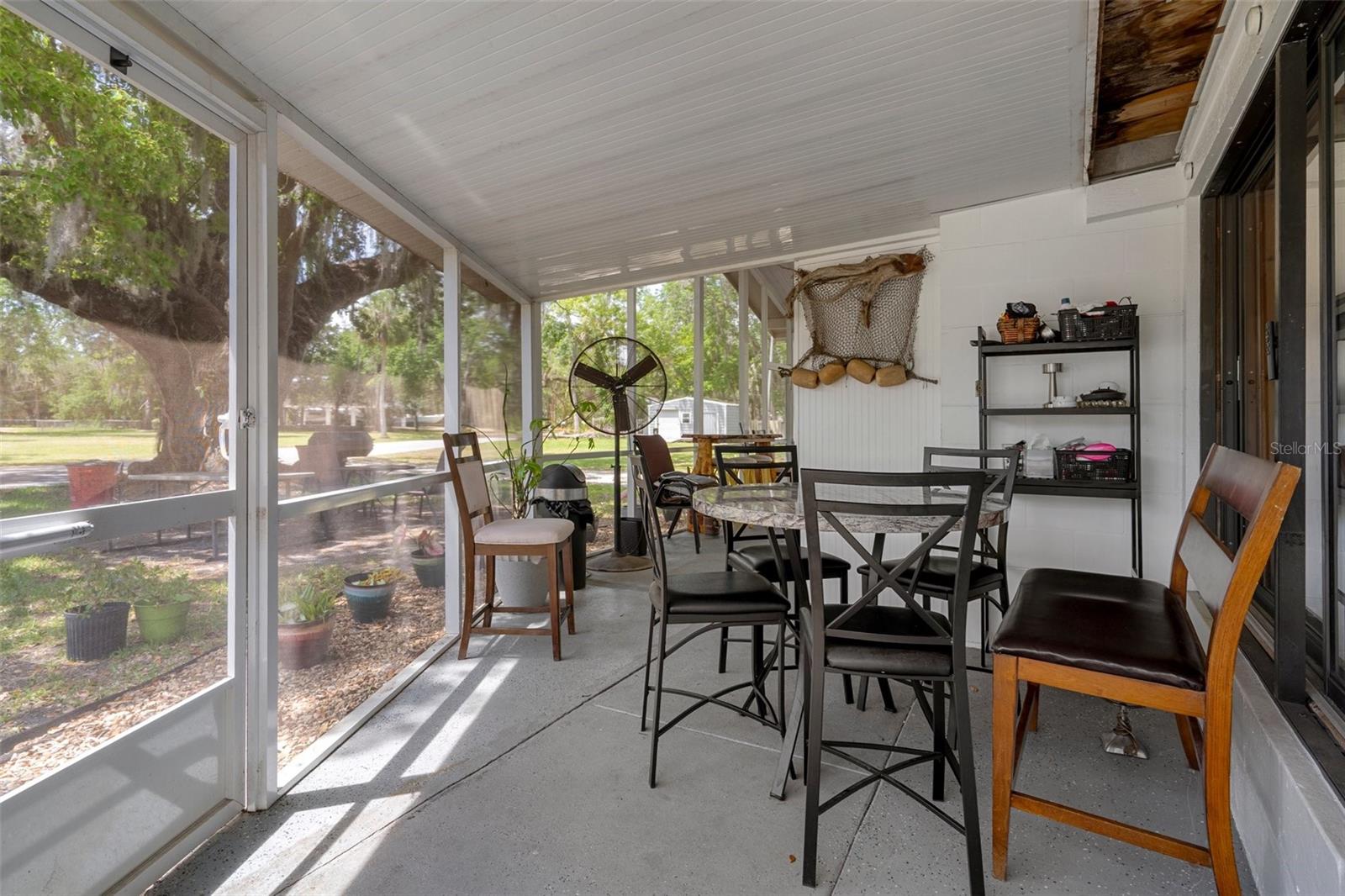 Image 46 of 56 For 10990 Seminole Place