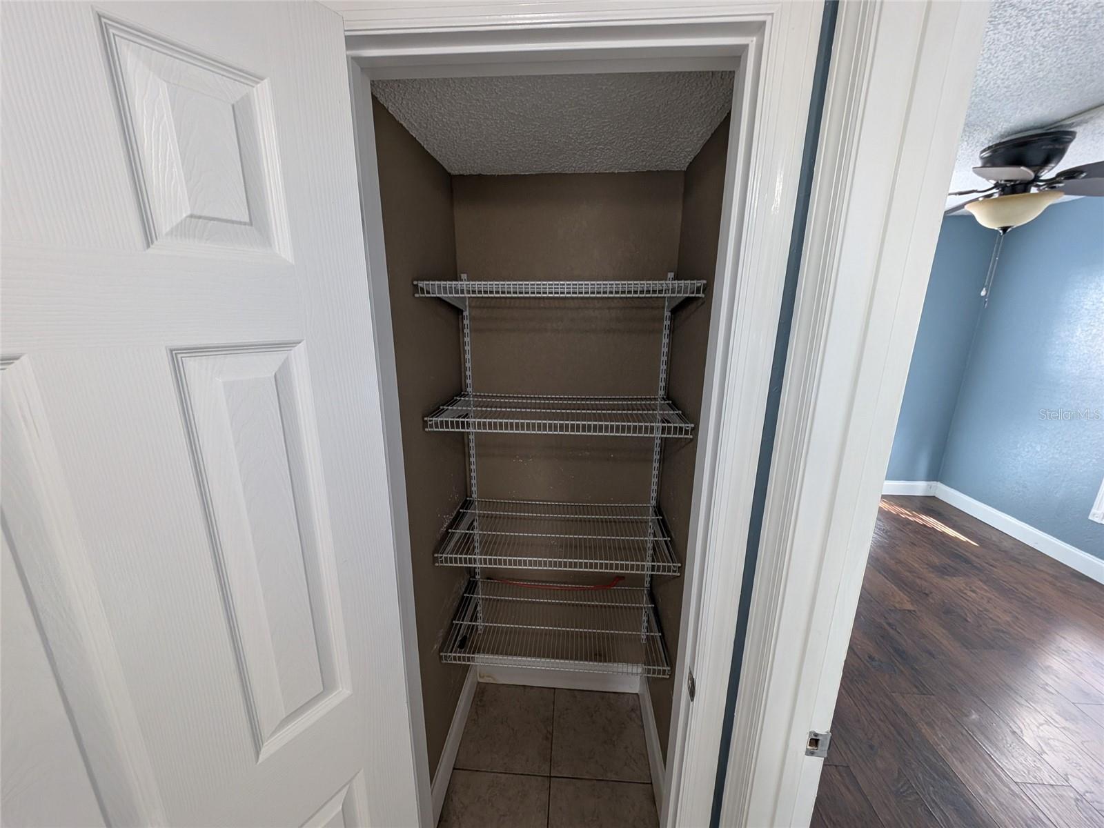 Image 18 of 25 For 2564 15th Avenue E