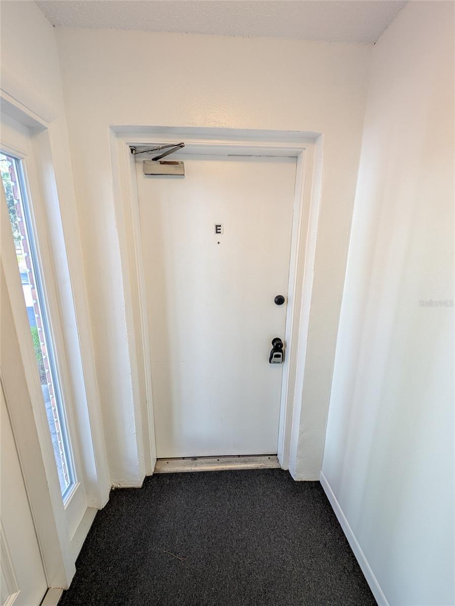 Image 2 of 25 For 2564 15th Avenue E