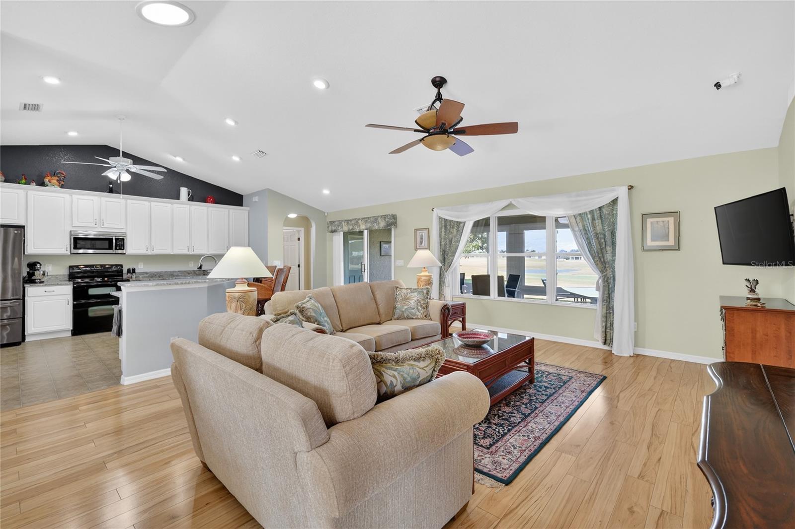 Image 10 of 30 For 12384 176th Loop