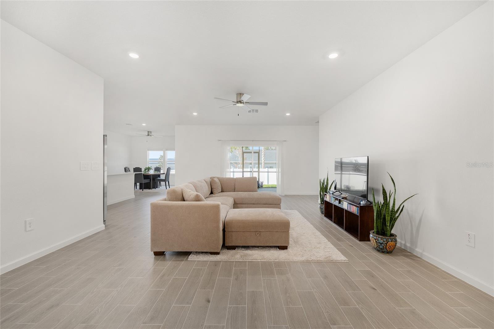 Image 7 of 42 For 8972 Sw 69th Terrace