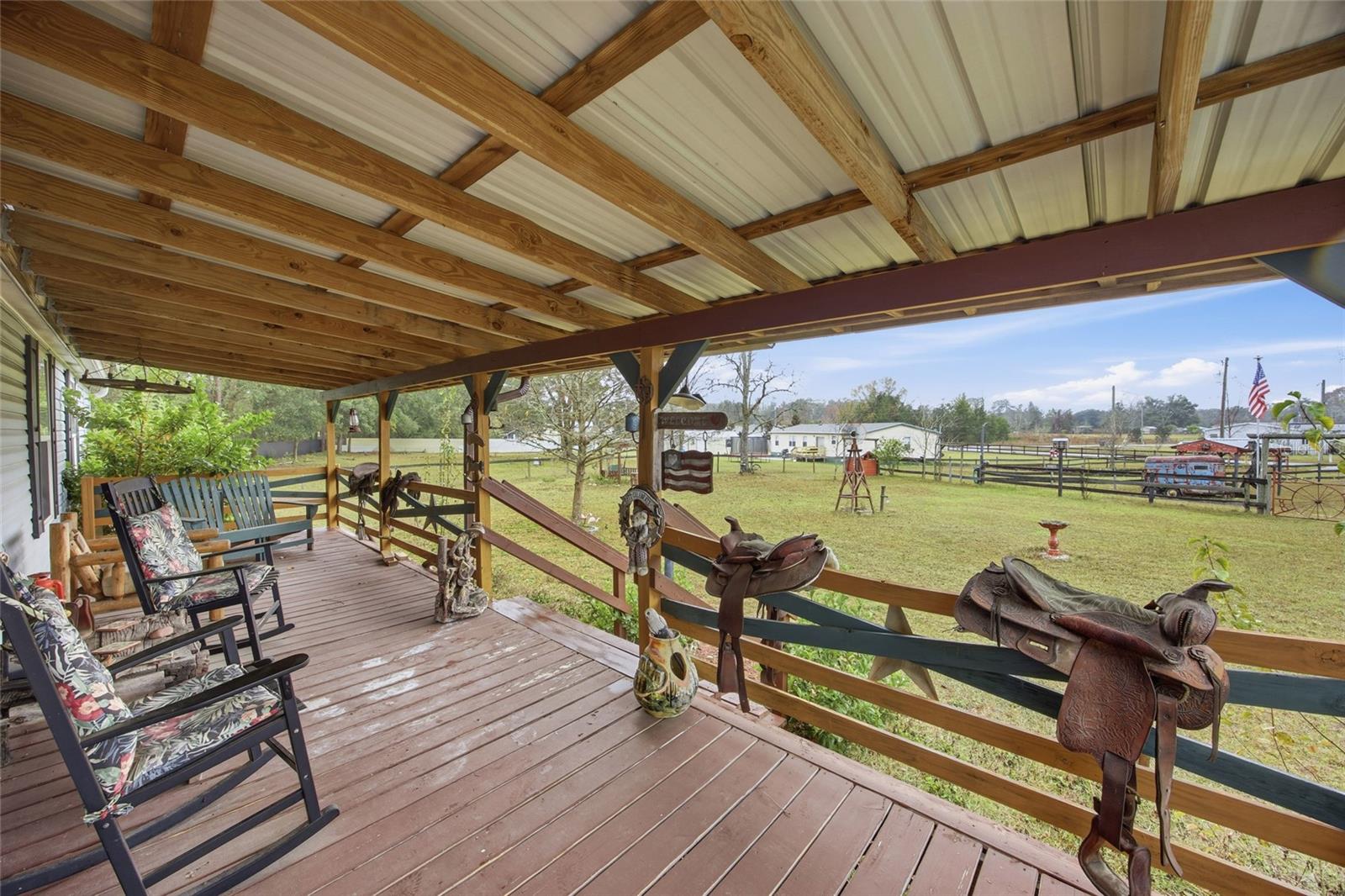 Image 10 of 34 For 975 107th Court