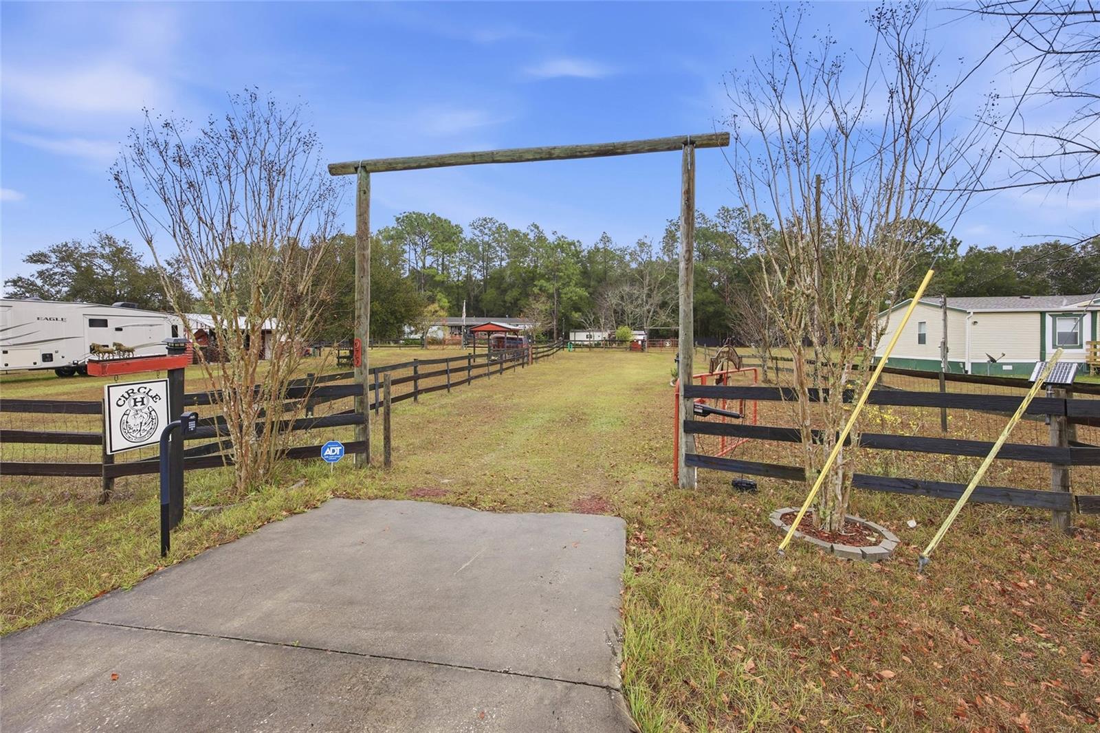 Image 2 of 34 For 975 107th Court