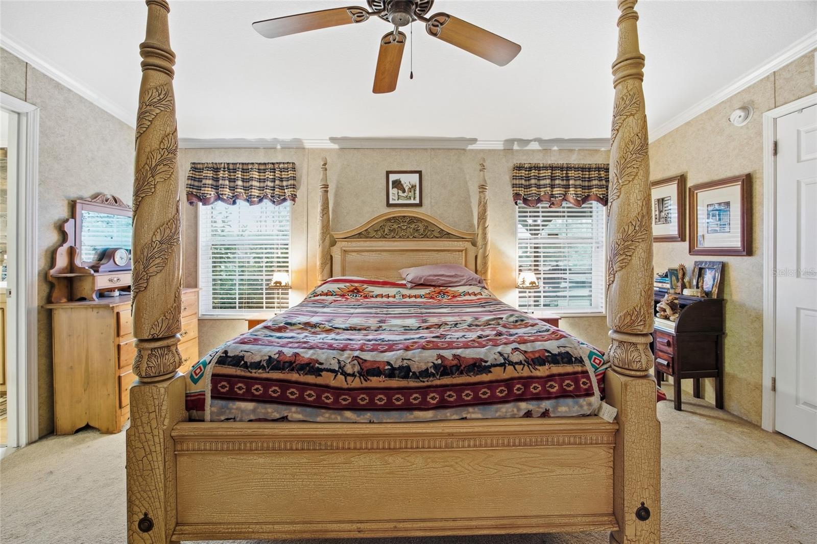 Image 20 of 34 For 975 107th Court