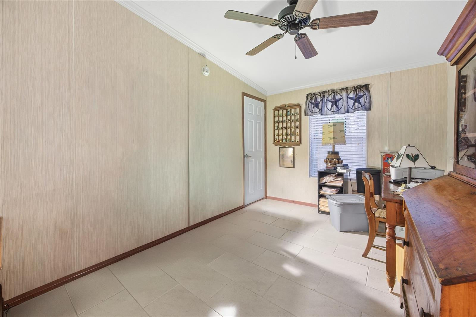 Image 24 of 34 For 975 107th Court