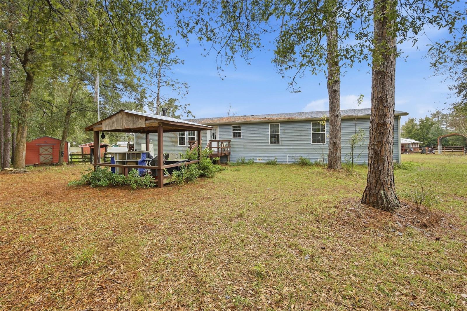 Image 28 of 34 For 975 107th Court