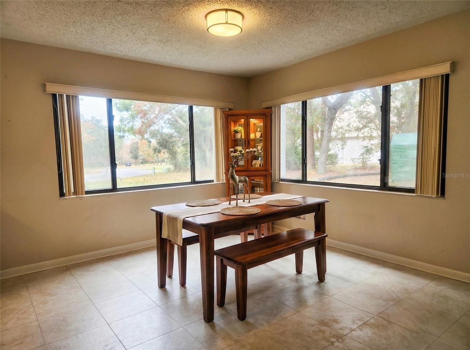 Image 7 of 21 For 91 Anton Court Q