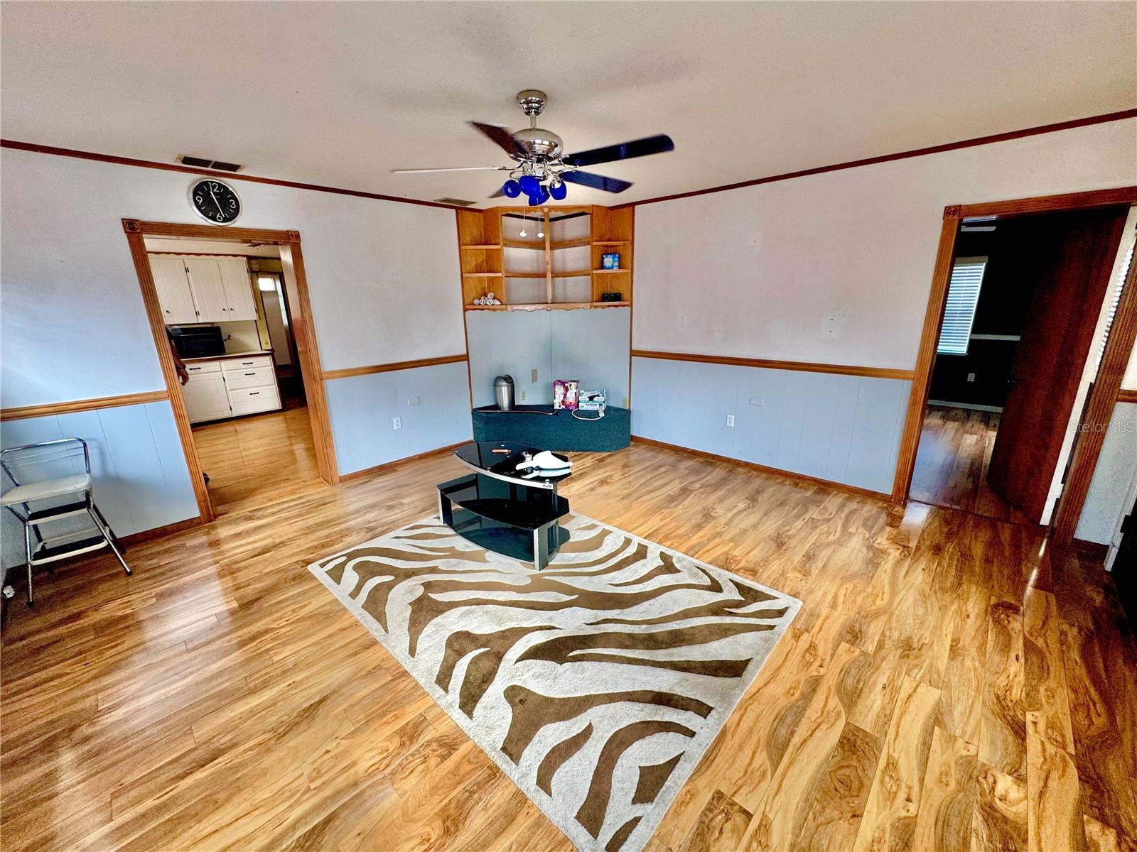 Image 12 of 57 For 14551 210th Court Road