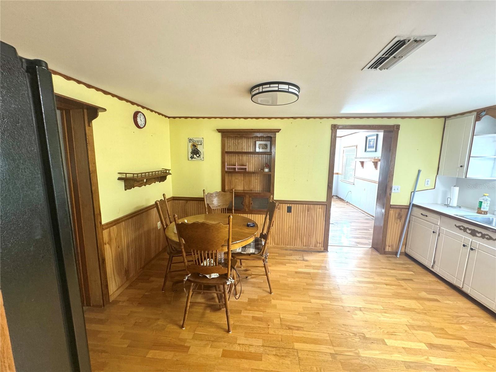 Image 20 of 57 For 14551 210th Court Road