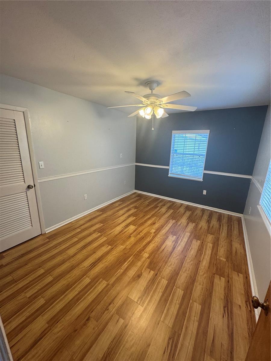 Image 27 of 57 For 14551 210th Court Road