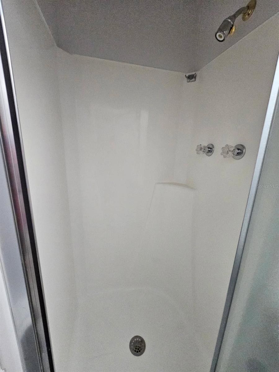 Image 32 of 57 For 14551 210th Court Road