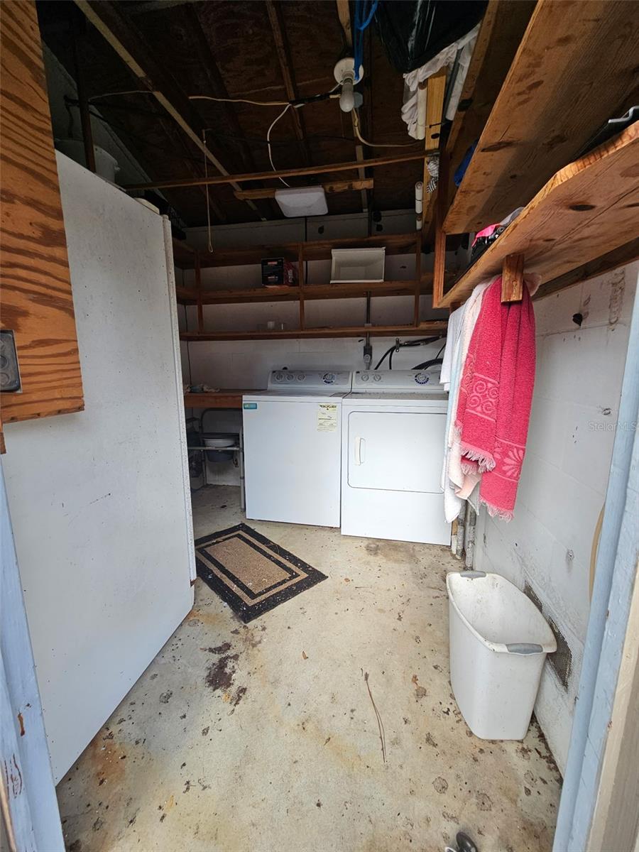 Image 42 of 57 For 14551 210th Court Road