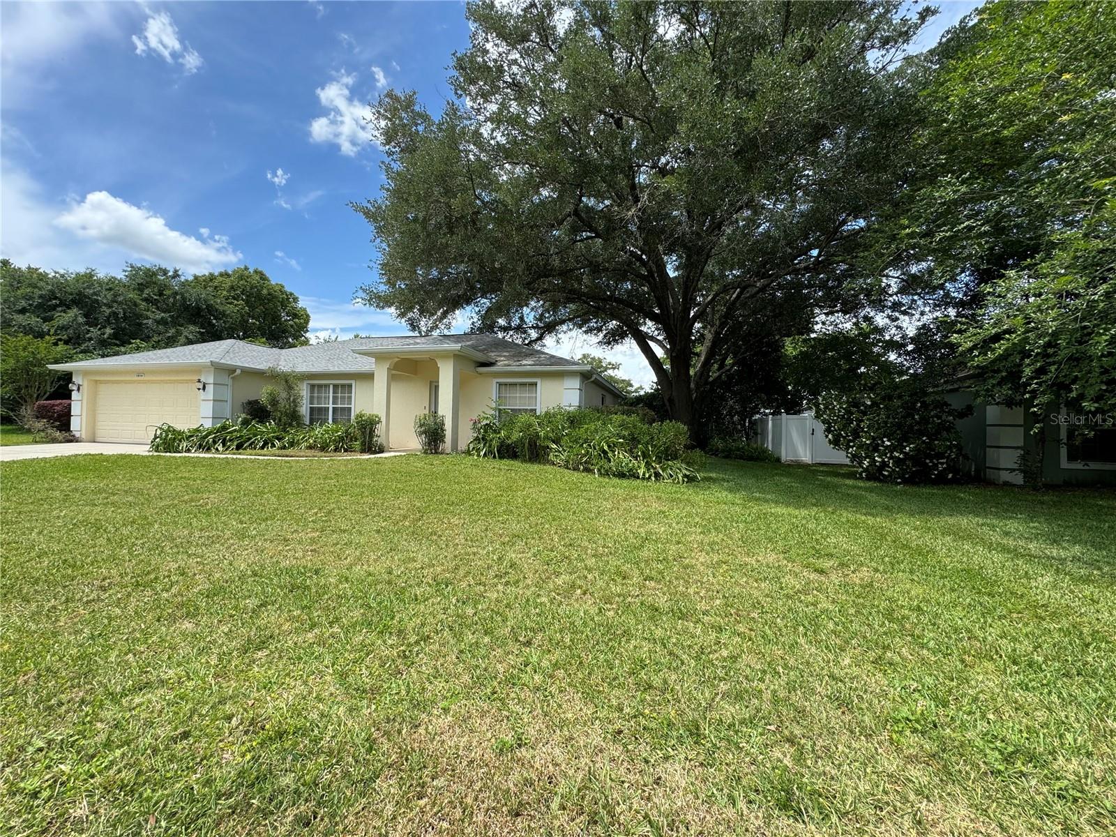 Image 2 of 30 For 1014 22nd Avenue