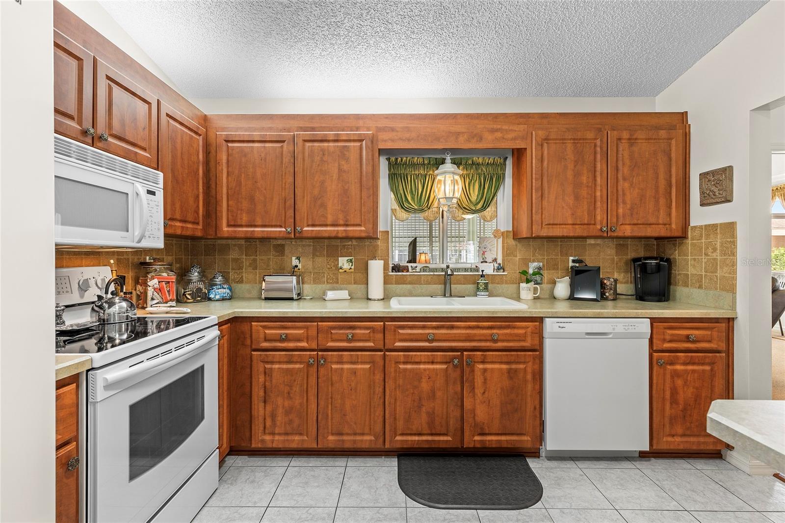 Image 20 of 64 For 9492 173rd Lane