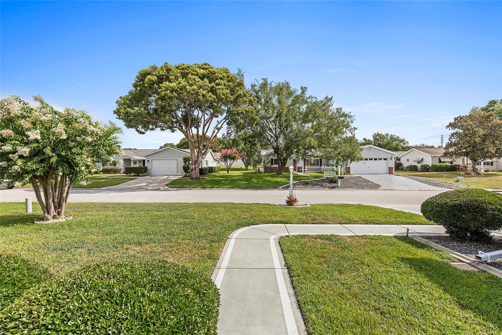 Image 4 of 64 For 9492 173rd Lane