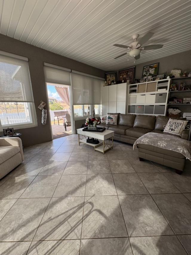 Image 36 of 39 For 8847 104th Circle