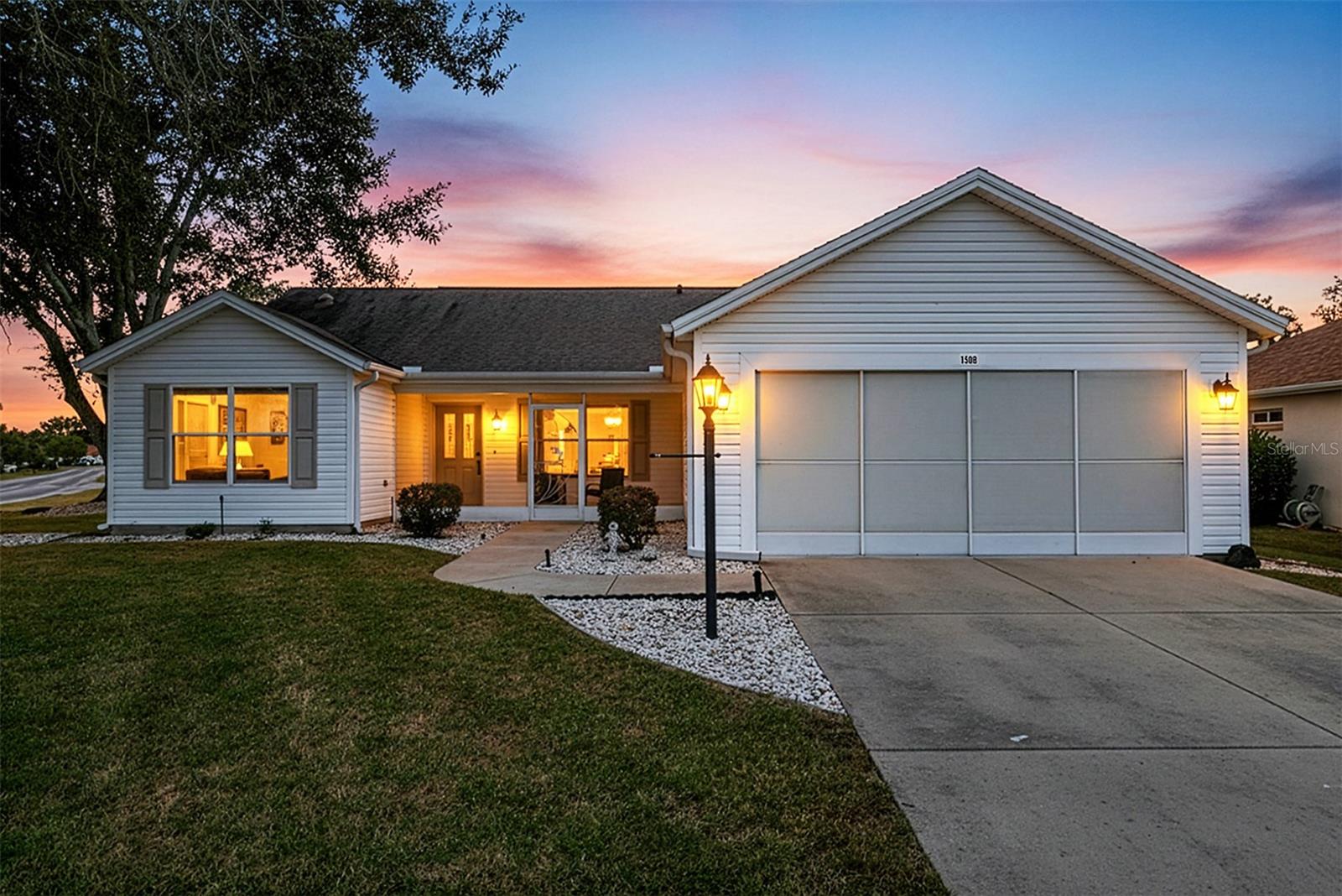 Image 23 of 31 For 1502 Avila Place