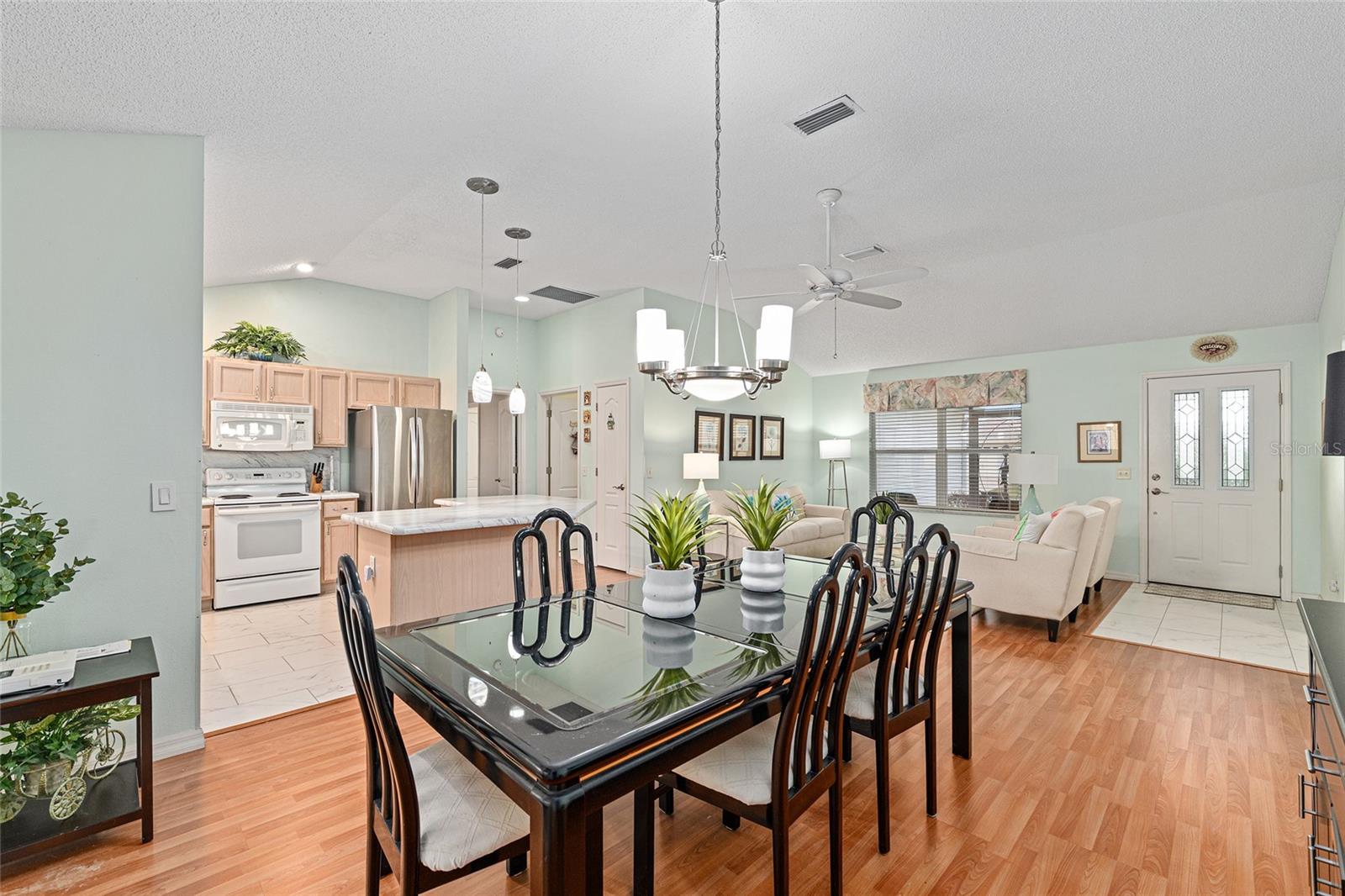 Image 7 of 31 For 1502 Avila Place