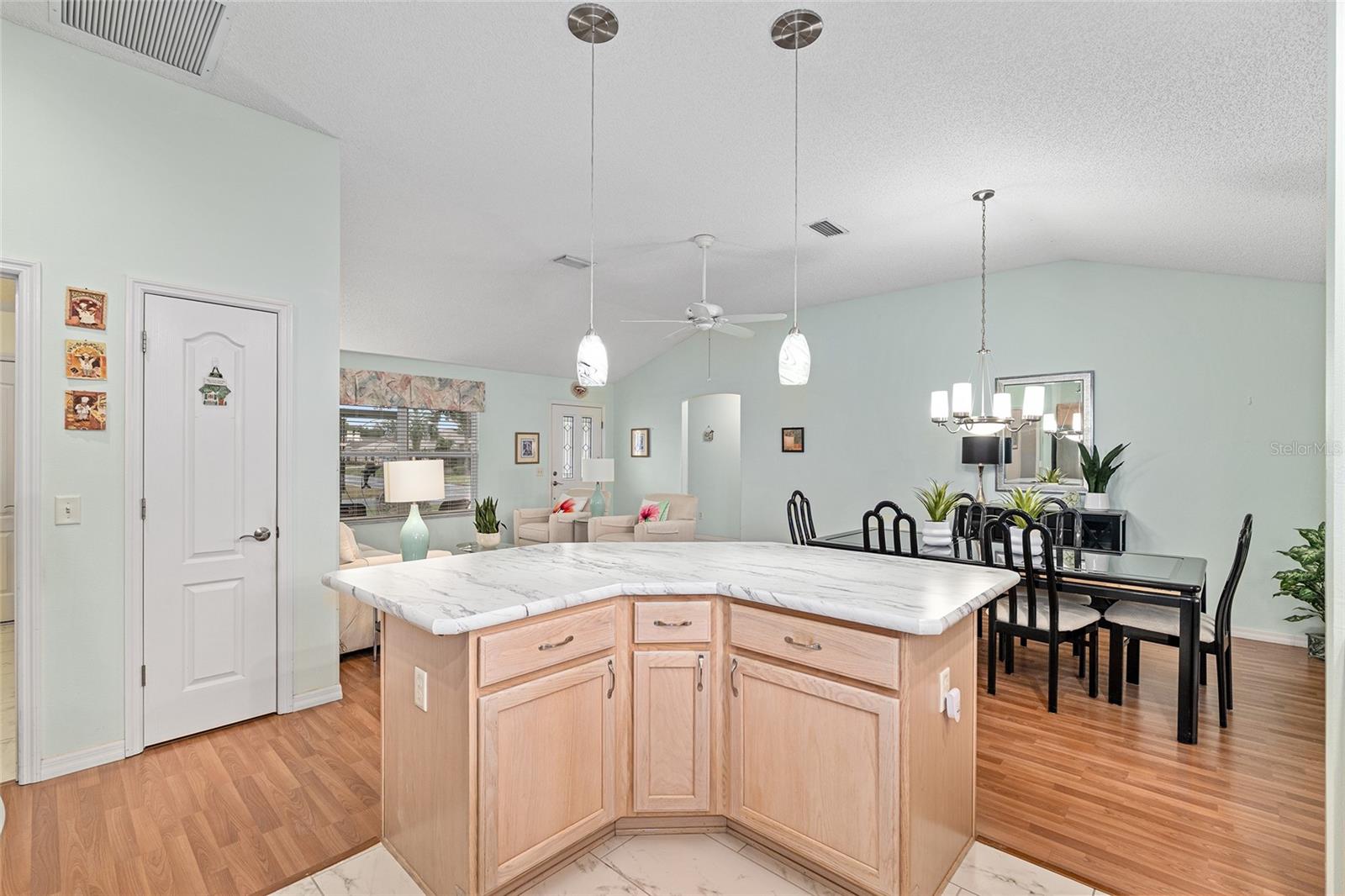 Image 9 of 31 For 1502 Avila Place