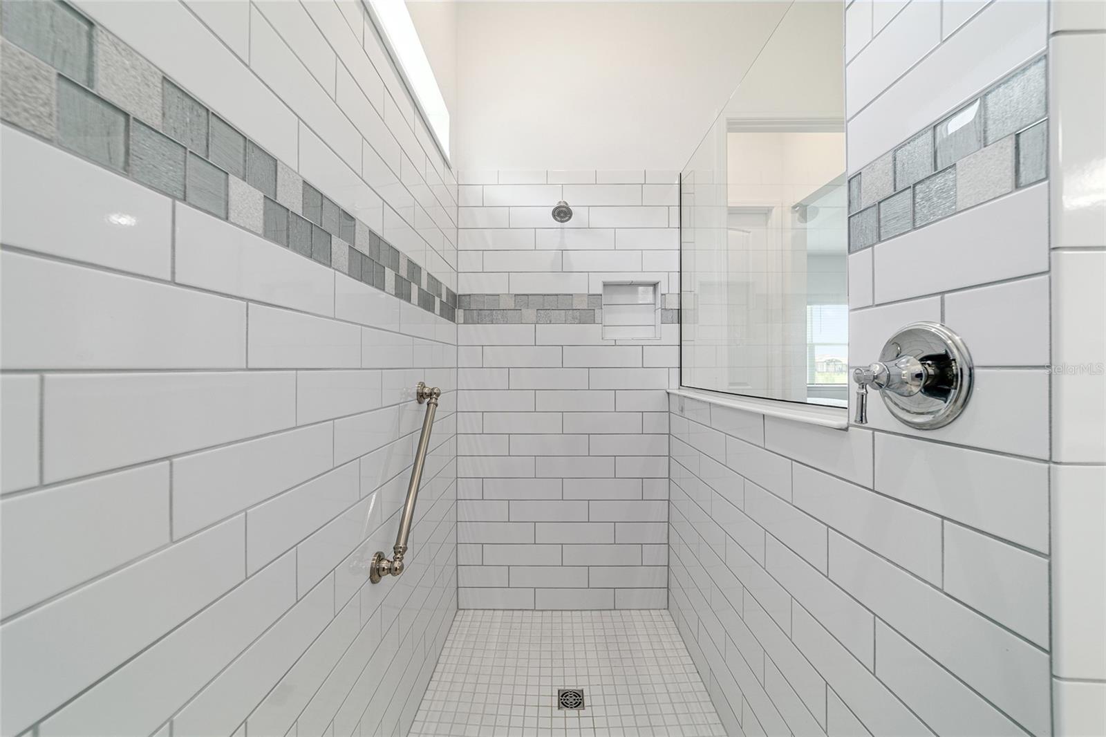 Image 40 of 79 For 6046 86th Circle