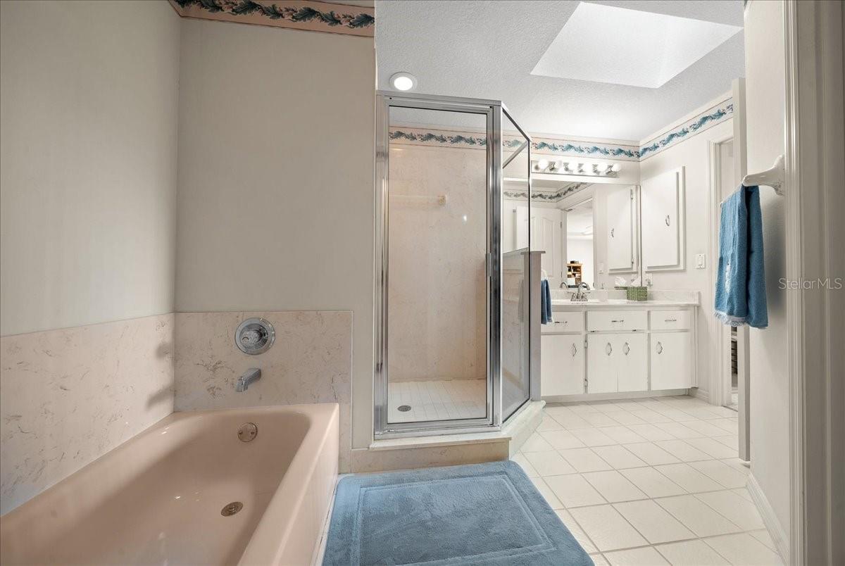 Image 21 of 25 For 5364 84th Place