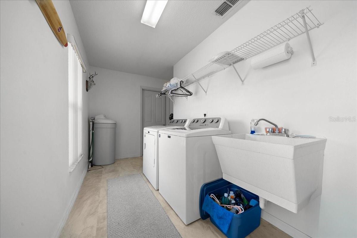 Image 24 of 25 For 5364 84th Place