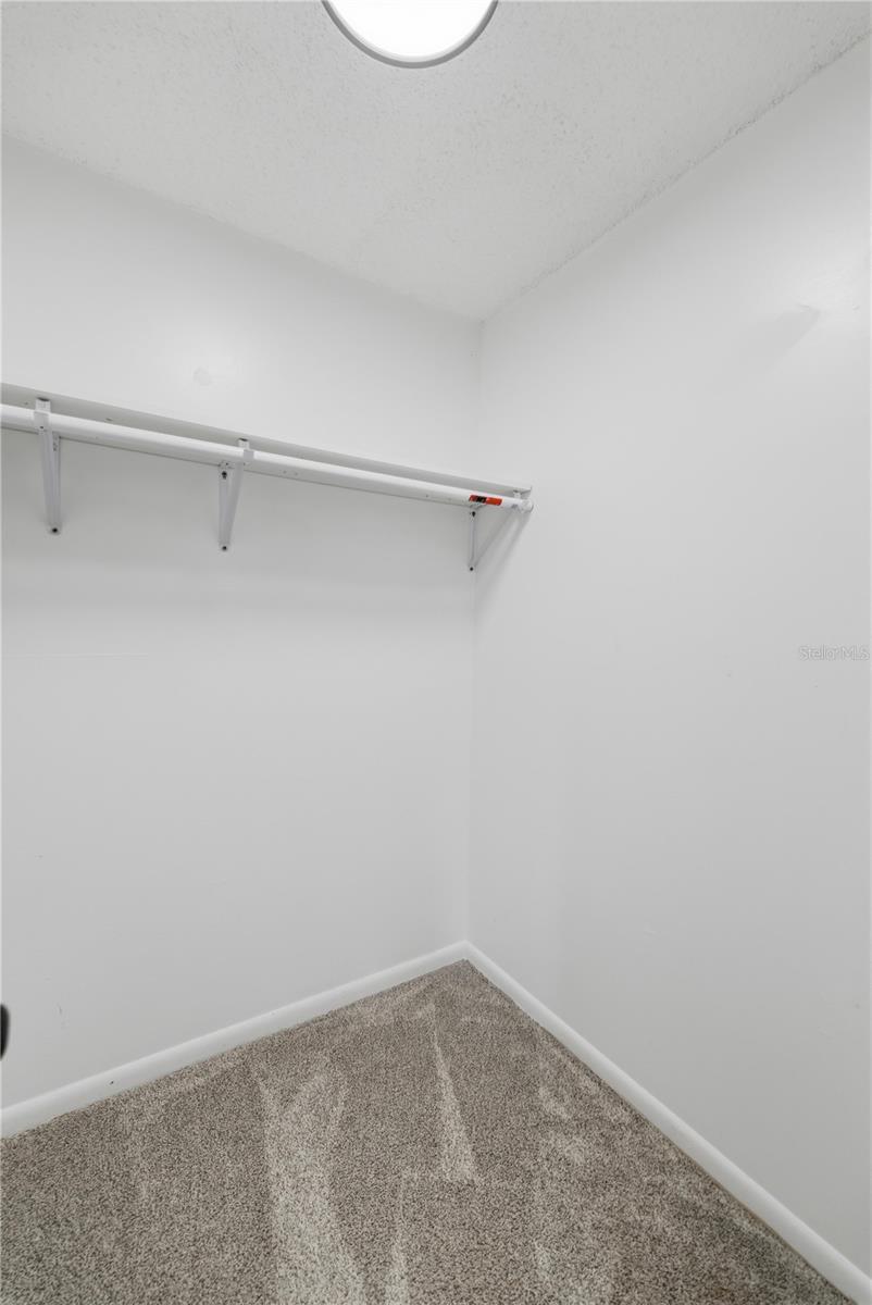 Image 13 of 33 For 574 Fairways Circle B