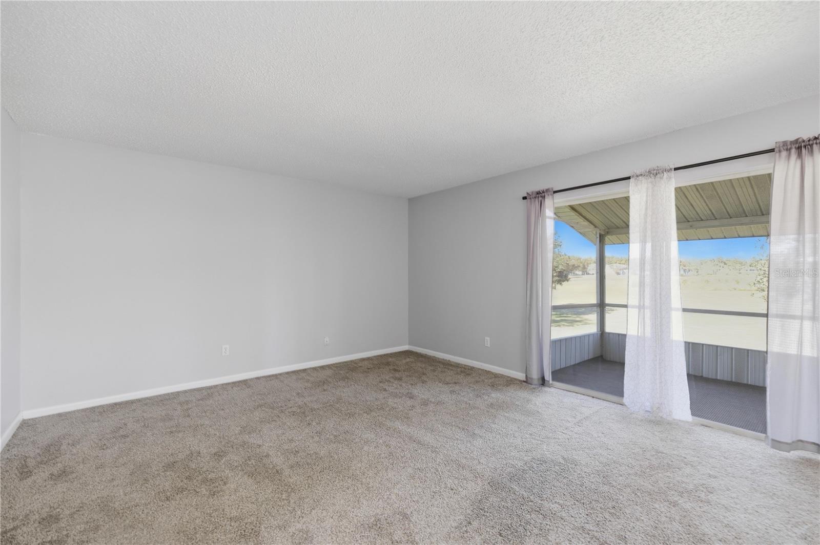 Image 26 of 33 For 574 Fairways Circle B