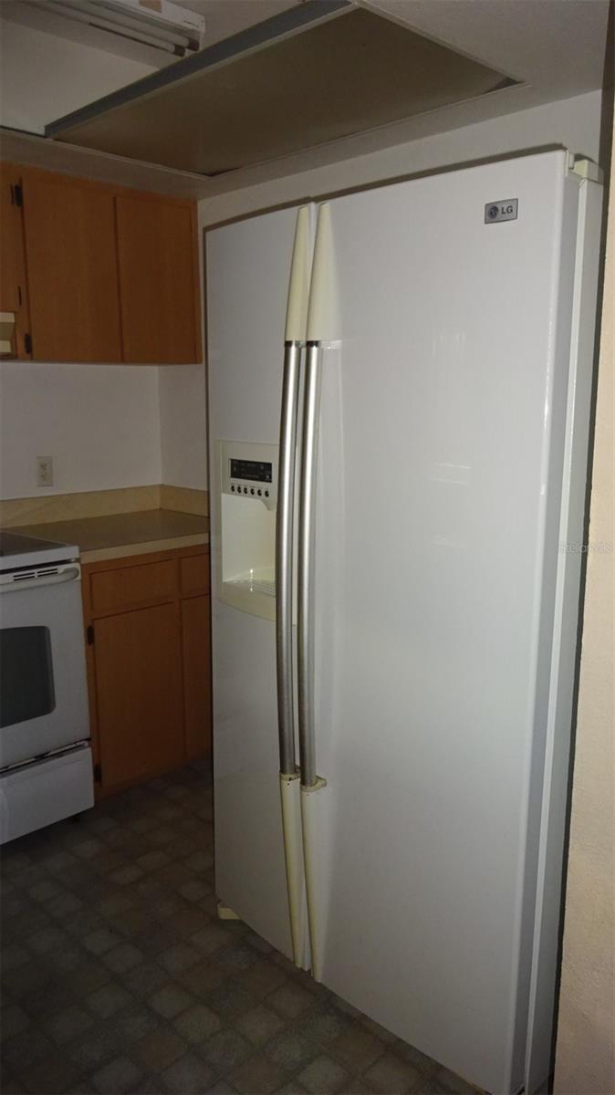 Image 6 of 11 For 584 Fairways Lane F201