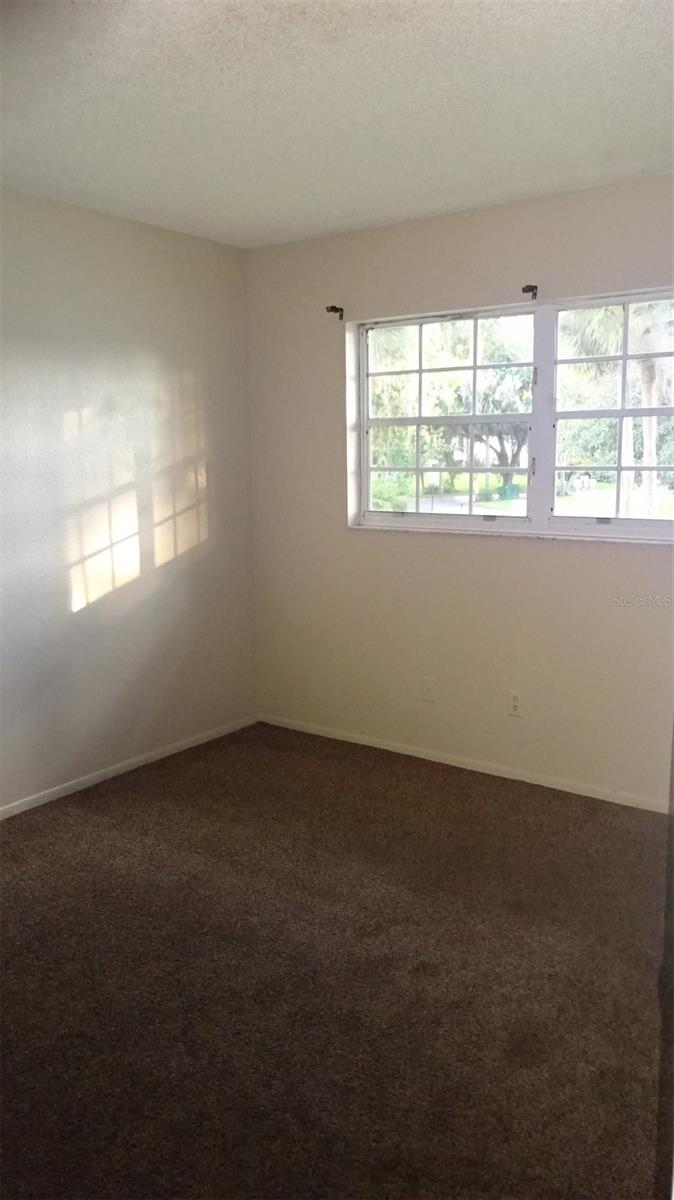 Image 7 of 11 For 584 Fairways Lane F201