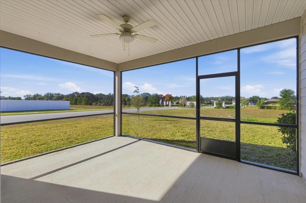 Image 21 of 33 For 9025 58th Circle