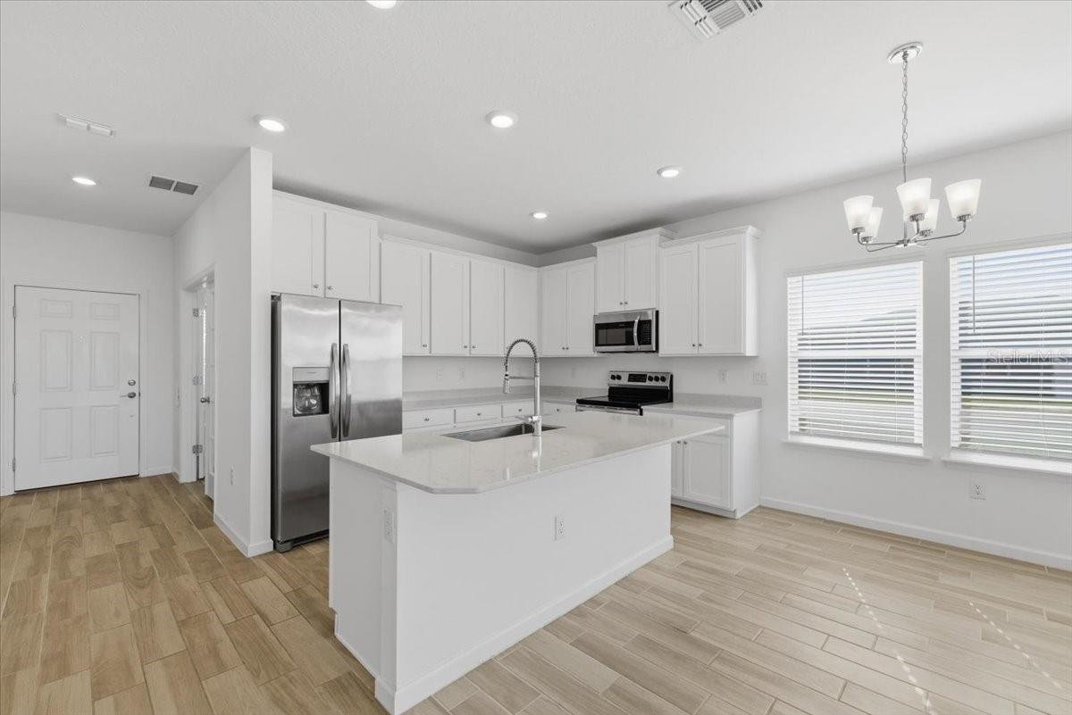 Image 7 of 33 For 9025 58th Circle