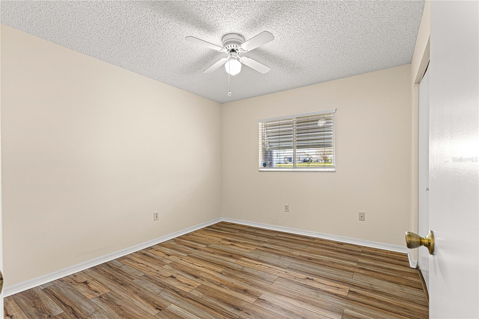 Image 19 of 38 For 10780 62nd Avenue Road