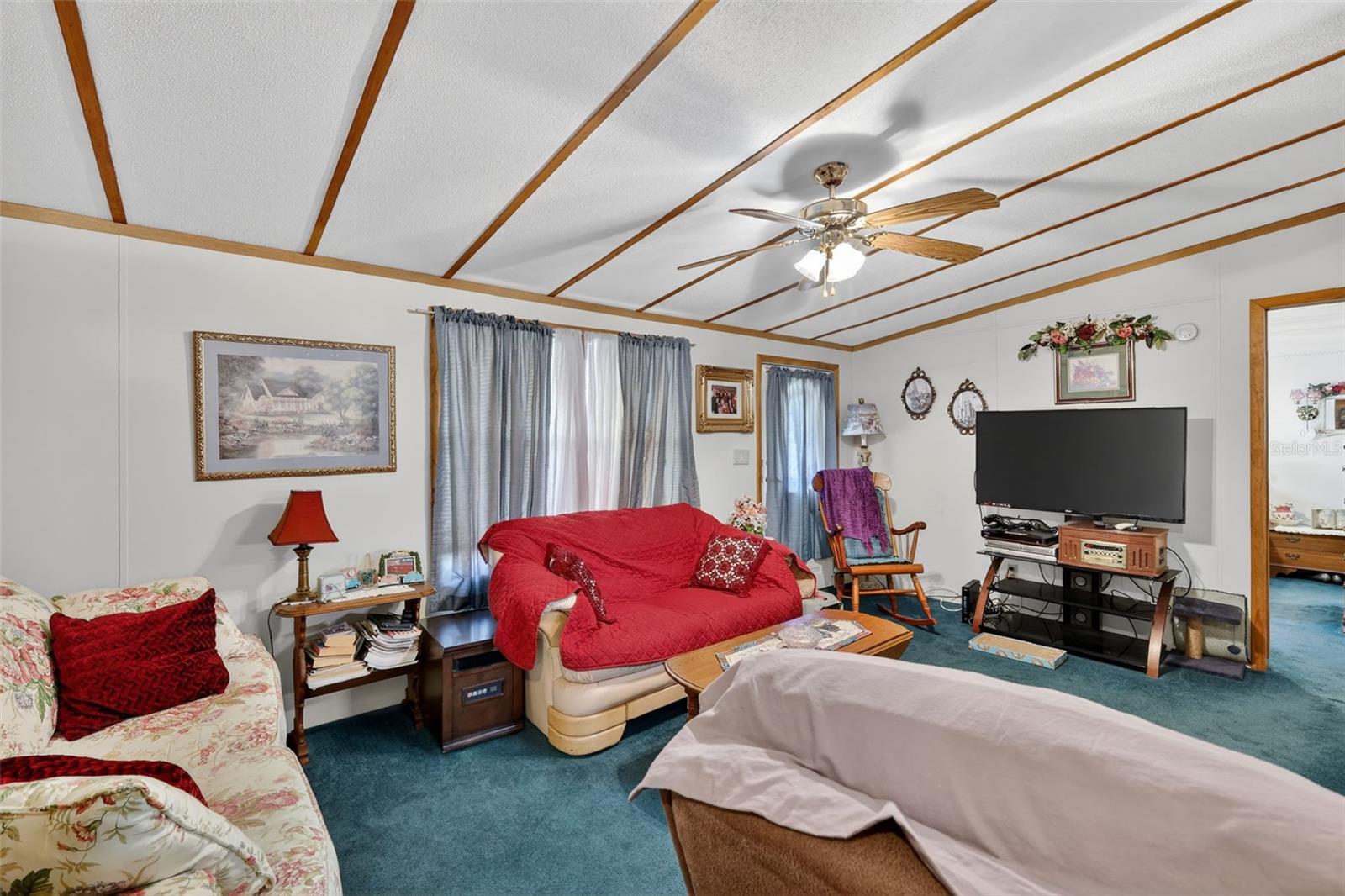 Image 11 of 26 For 16571 102nd Court Road