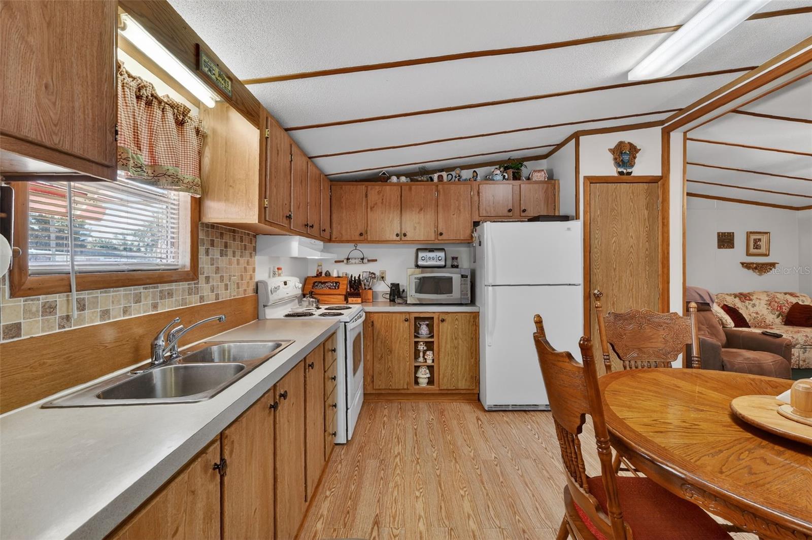 Image 13 of 26 For 16571 102nd Court Road