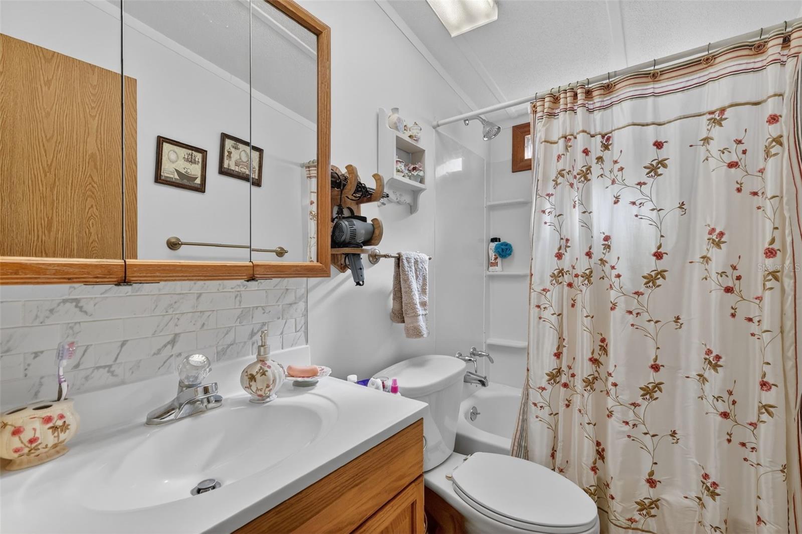 Image 21 of 26 For 16571 102nd Court Road