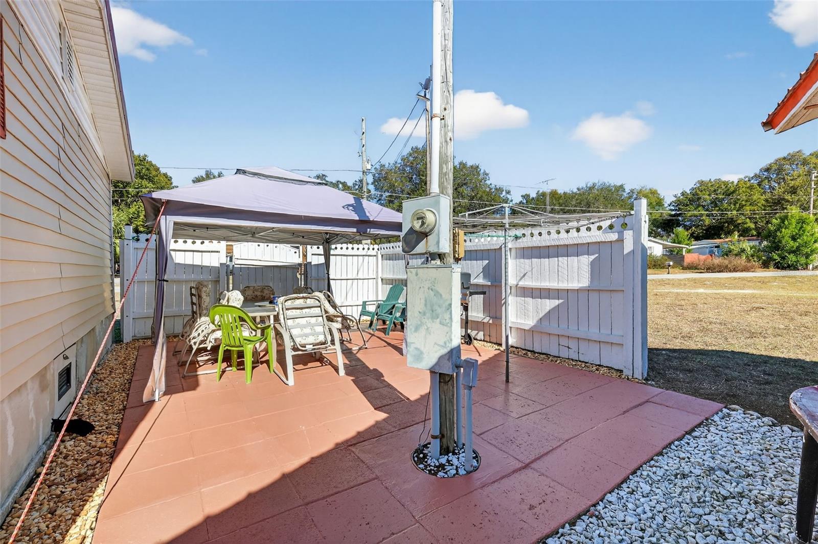 Image 6 of 26 For 16571 102nd Court Road