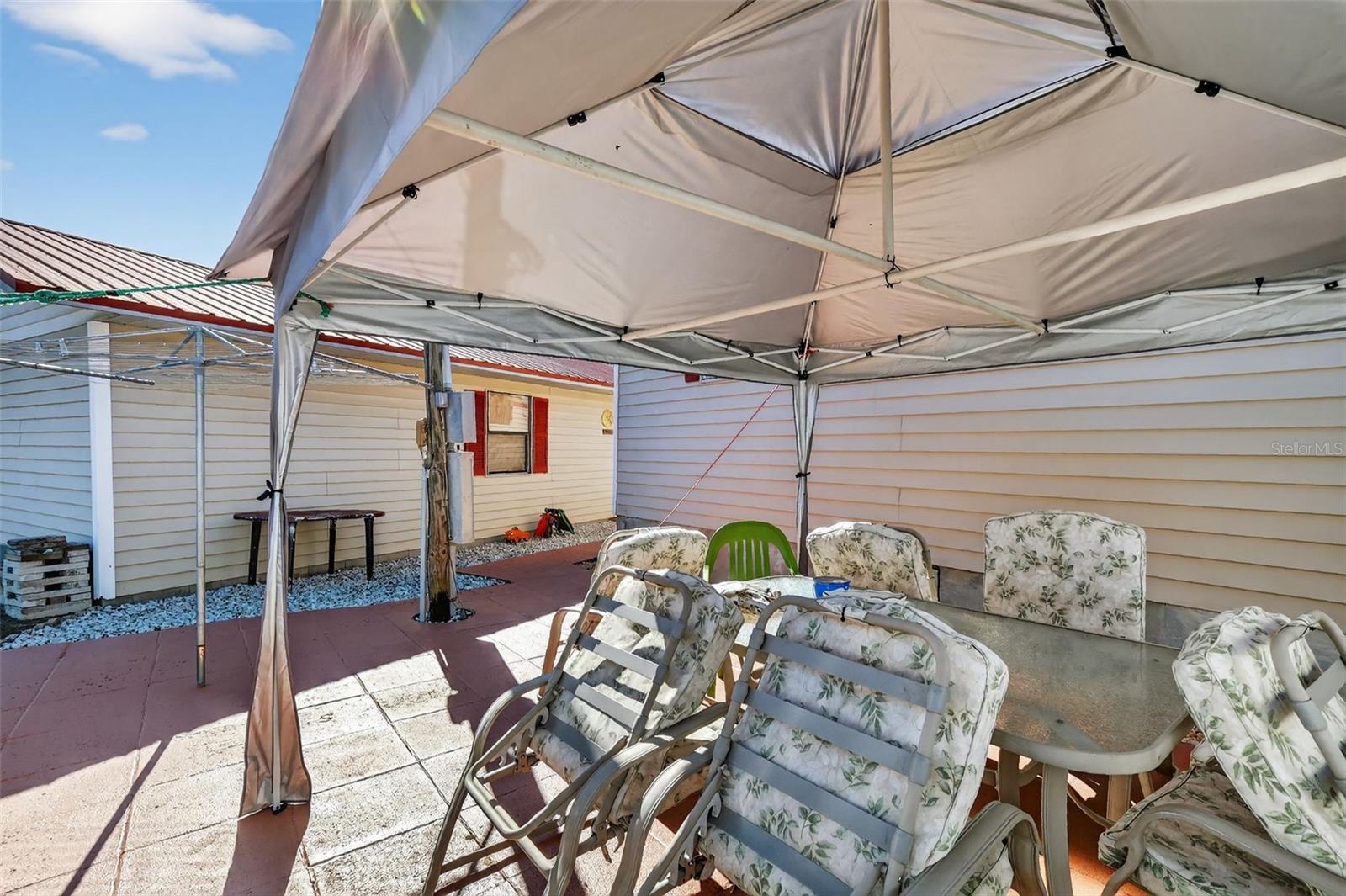 Image 7 of 26 For 16571 102nd Court Road