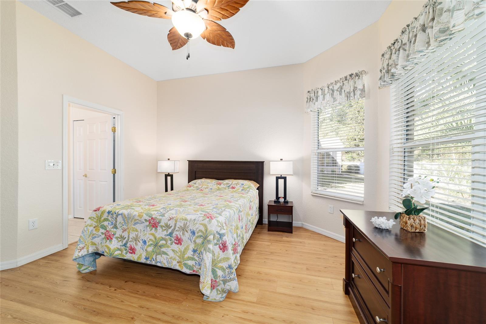 Image 31 of 89 For 10943 71st Circle