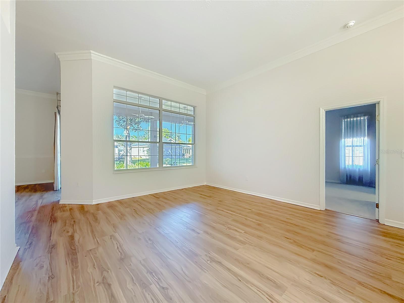 Image 10 of 66 For 11456 67th Court