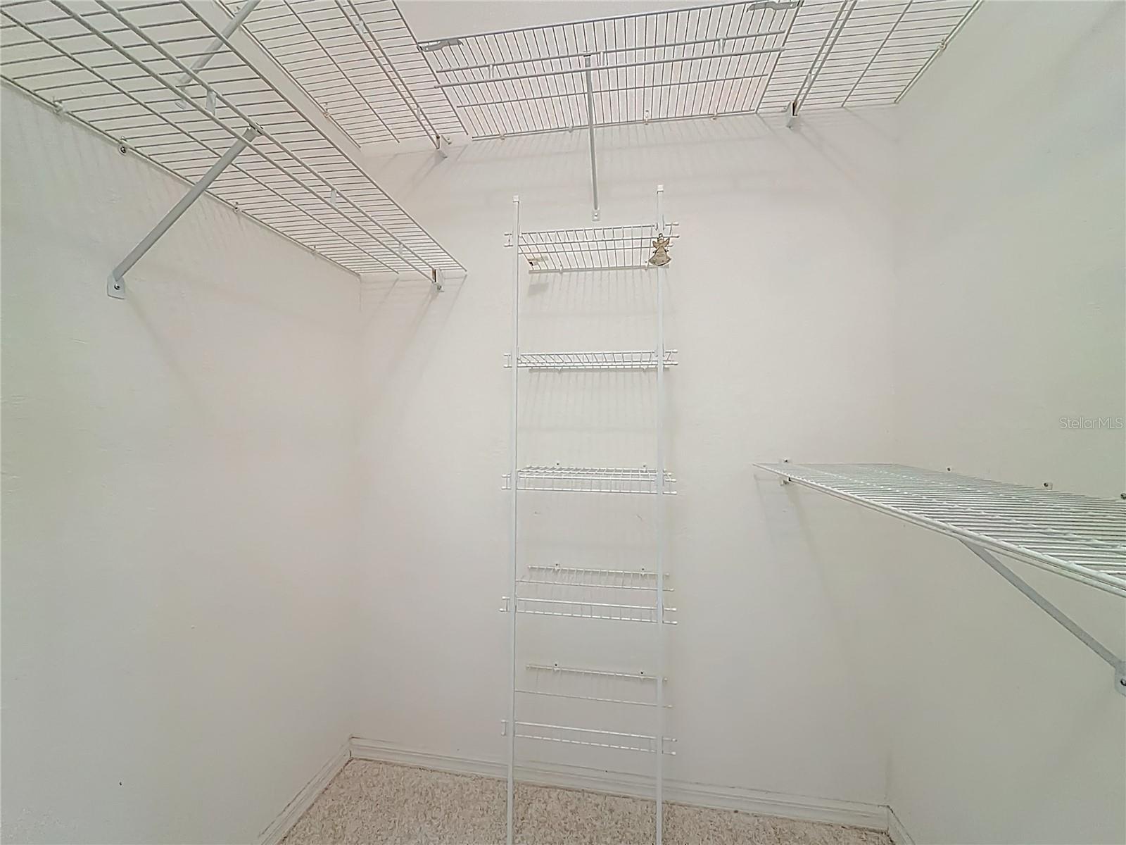 Image 15 of 66 For 11456 67th Court