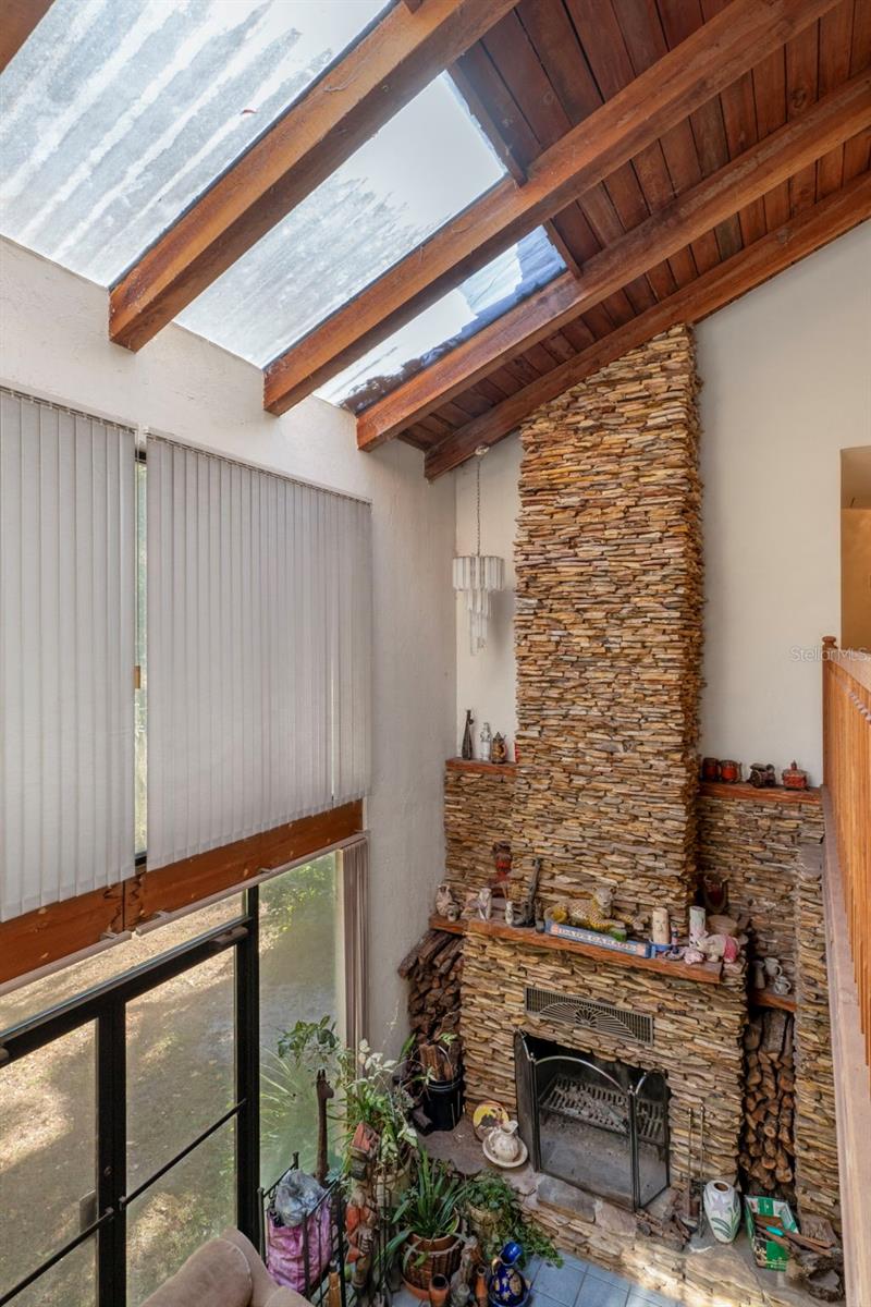 Image 27 of 99 For 27910 Debbie Road