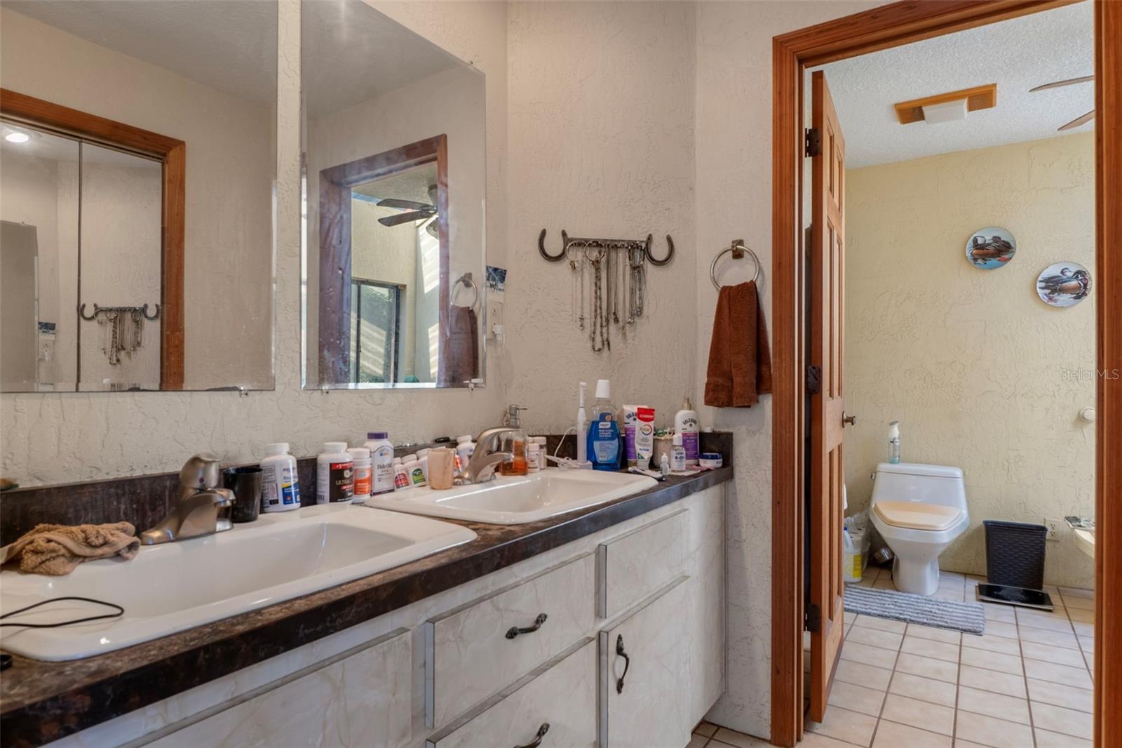 Image 41 of 99 For 27910 Debbie Road