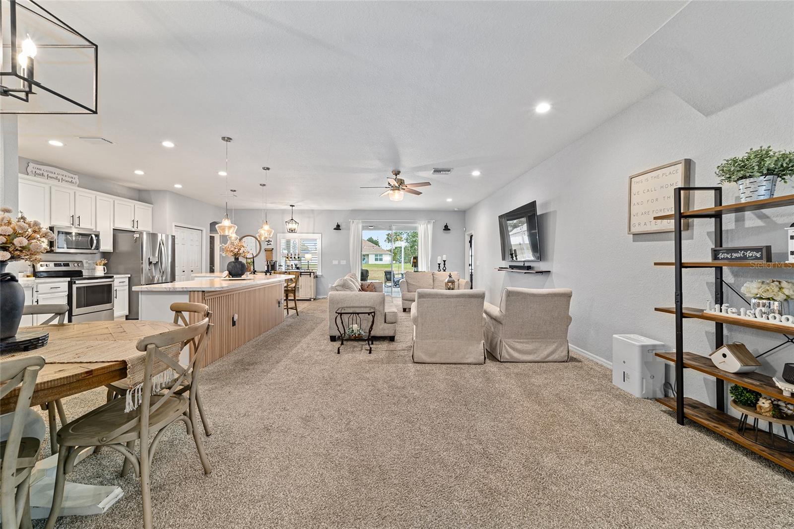 Image 15 of 84 For 11769 60th Court