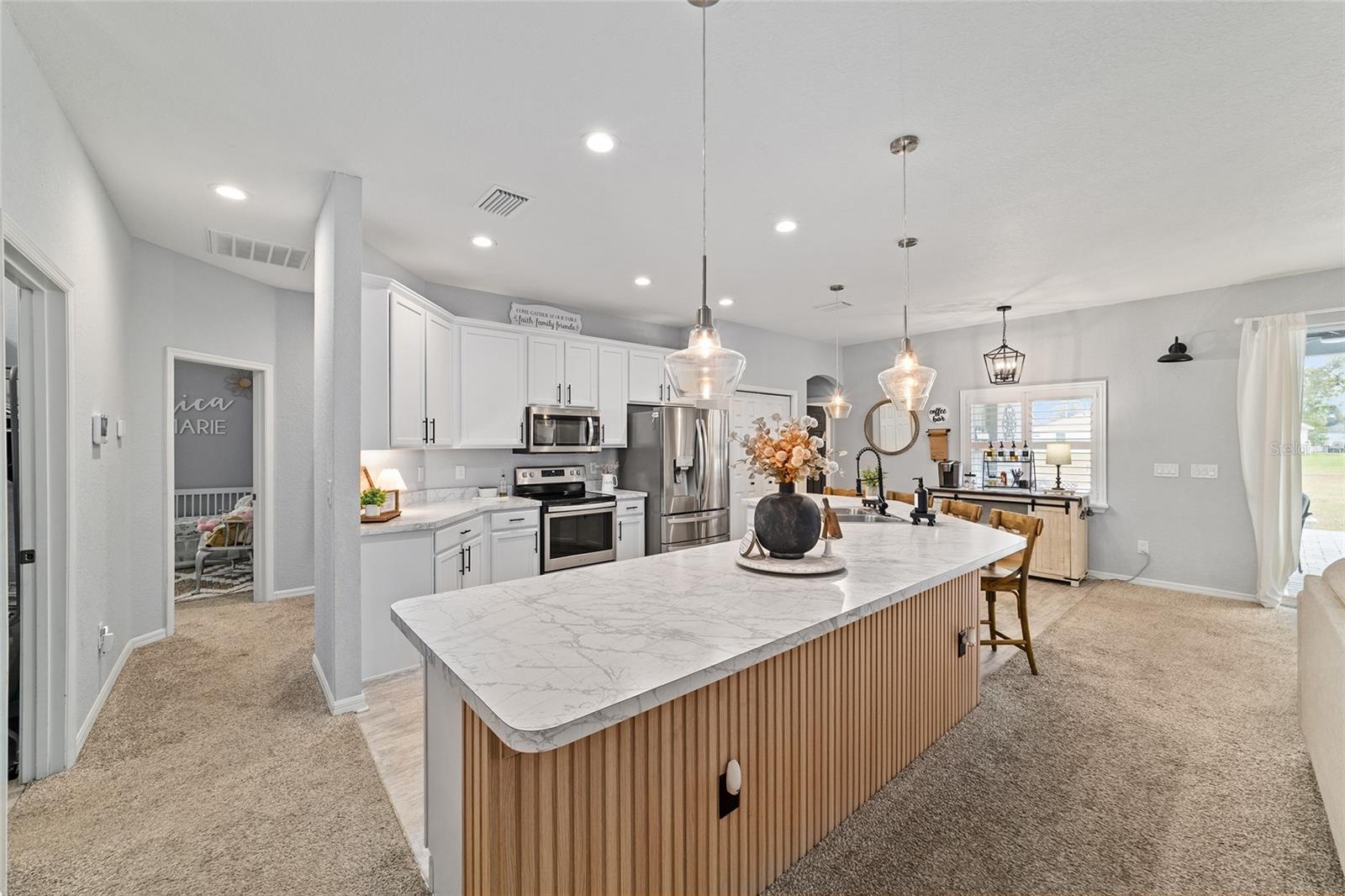 Image 29 of 84 For 11769 60th Court